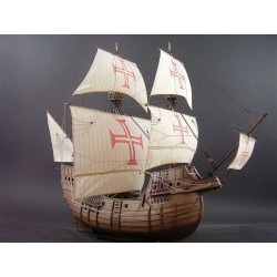 Cardboard sailship "Sao Gabriel"